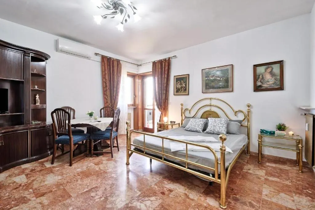 Apt Venice City Mestre Italien